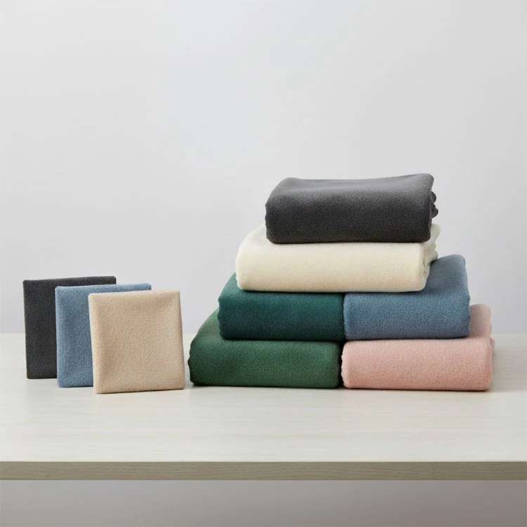 Brúsená tkanina proti žmoleniu